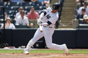 22-hits-solo-home-run-77653172