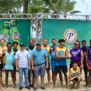 Cuatro-equipos-avanzan-en-el-torneo-de-voleibol-playa-de-Cabarete-2025_.jpg