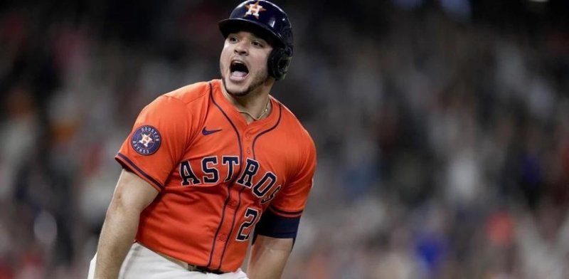 Duelo-epico-en-la-victoria-de-Astros-ante-Rays_.jpg