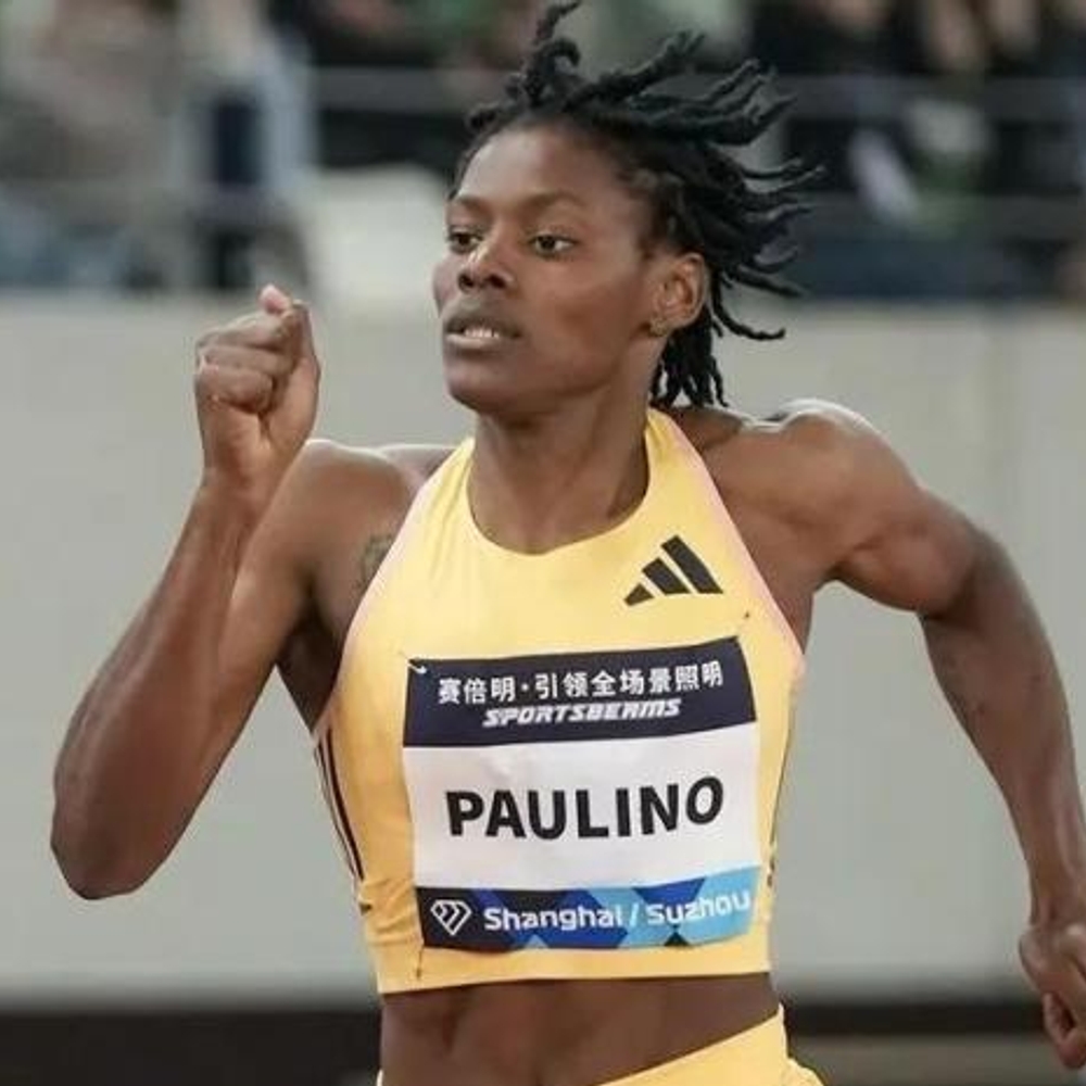 Marileidy-conquista-la-pista-al-imponerse-en-los-200-metros-en-un-Grand-Slam-de-atletismo._.jpg