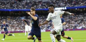 Vinicius-Junior-sufre-esguince-de-tobillo-en-el-clasico-de-la-Liga-de-Espana_.jpg