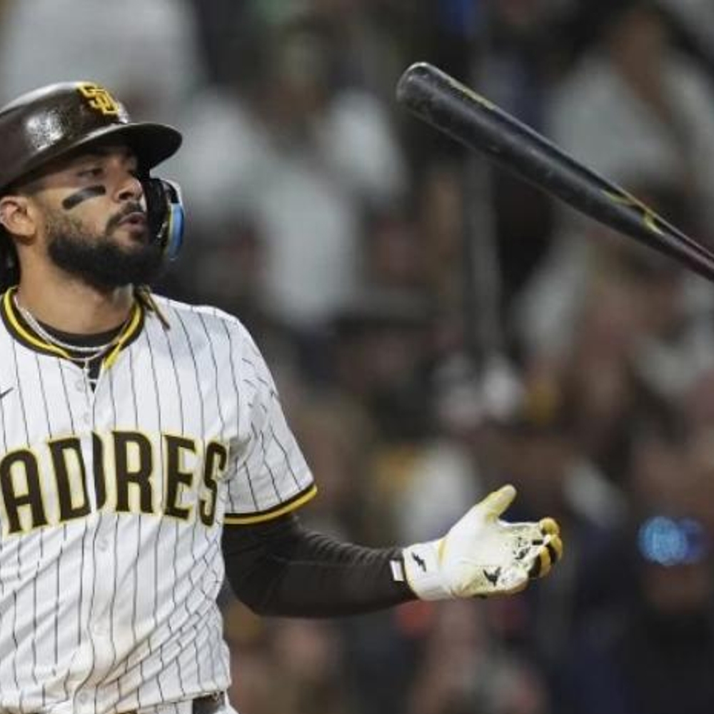 Fernando Tatis Jr. sufre contusión en el brazo izquierdo tras ser golpeado por un lanzamiento