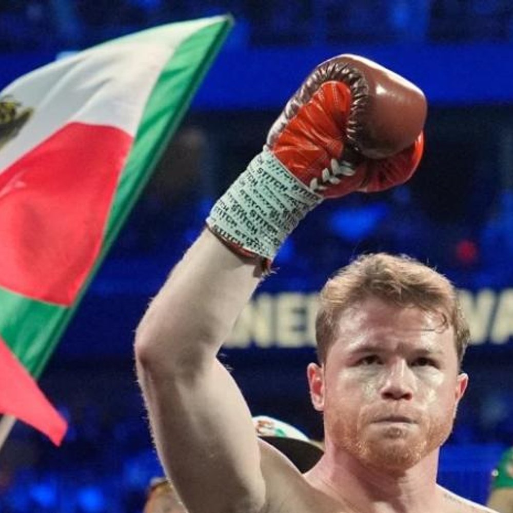Canelo’ vence a William Scull y vuelve a ser campeón indiscutido supermediano