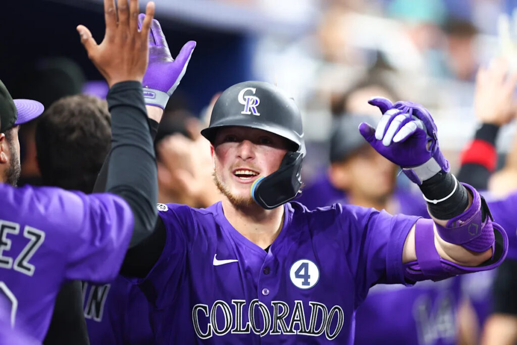 El-desastroso-comienzo-de-los-Rockies-encuentra-luz-al-vencer-a-los-Marlins_.jpg