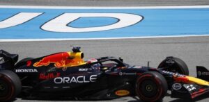 Errores-en-pista-Verstappen-explica-colision-con-Russell_.jpg