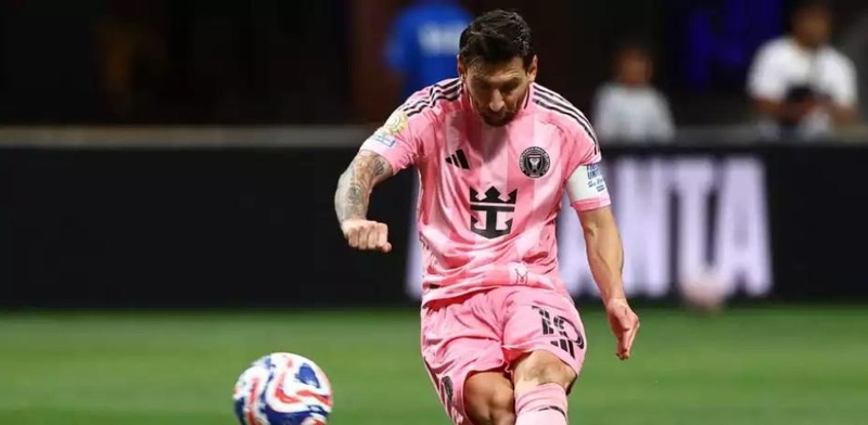 Imparable-Messi-El-Inter-vence-al-Porto-con-un-tiro-libre_.jpg