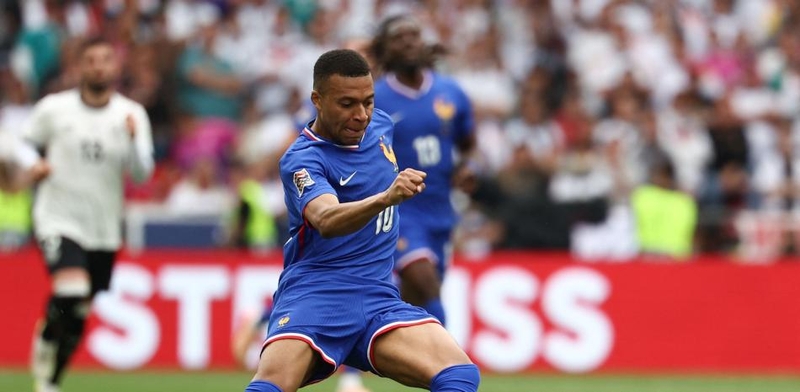 Mbappe-brilla-en-la-victoria-de-Francia-ante-Alemania_.jpg