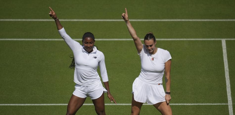 Unidos-por-la-amistad-Gauff-y-Sabalenka-en-armonia_.jpg