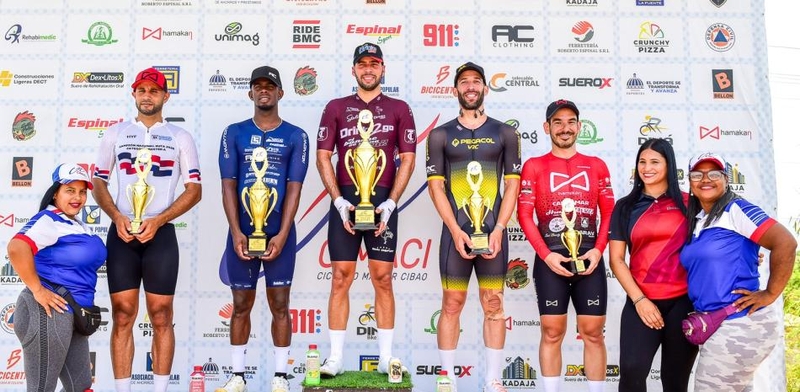Dominio-absoluto-en-el-Ciclismo-Master-del-Cibao_.jpg