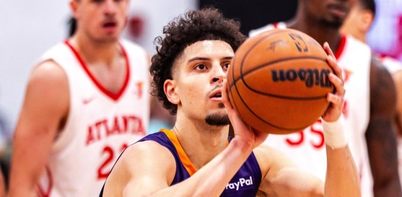 Koby-Brea-y-David-Jones-animan-la-Liga-de-Verano-NBA_.jpg