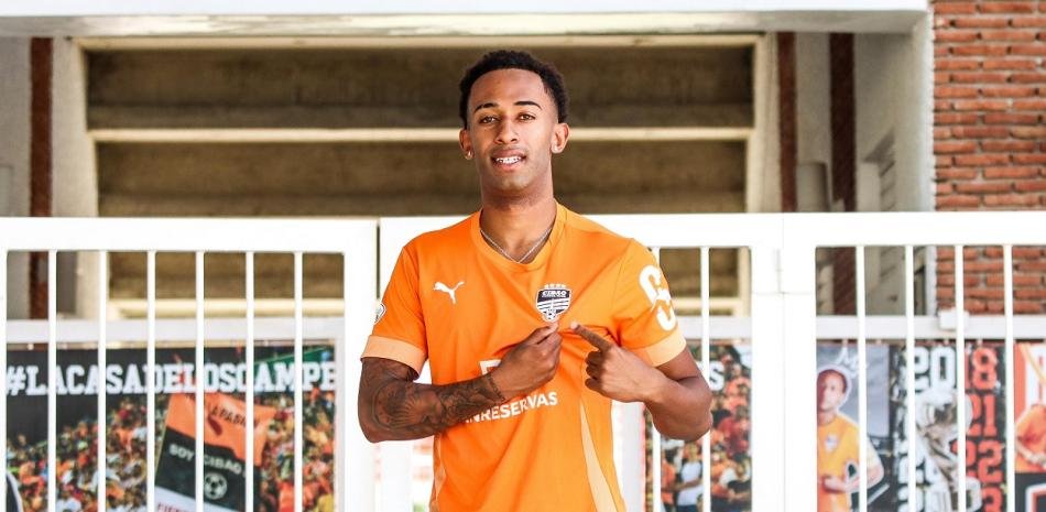 El-refuerzo-defensivo-del-Cibao-FC_.jpg