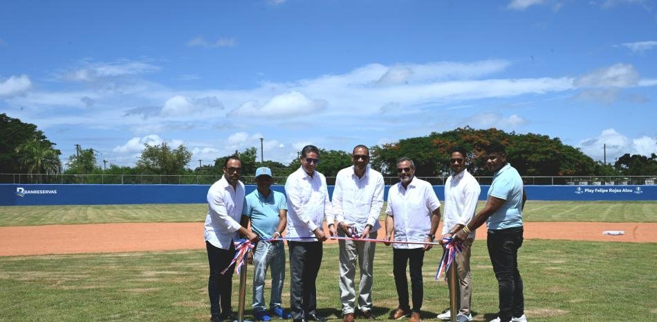 Juega-RD-Banreservas-inaugura-Play-de-Beisbol-Felipe-Rojas-Alou_.jpg