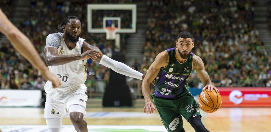 Chris-Duarte-conquista-su-primer-titulo-con-Unicaja_.jpg