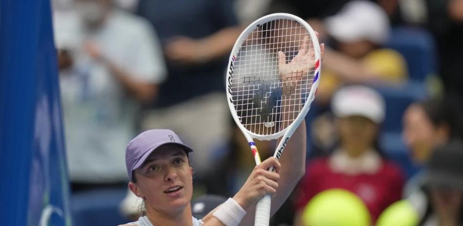Iga-Swiatek-avanza-con-firmeza-en-el-Abierto-de-China_.jpg