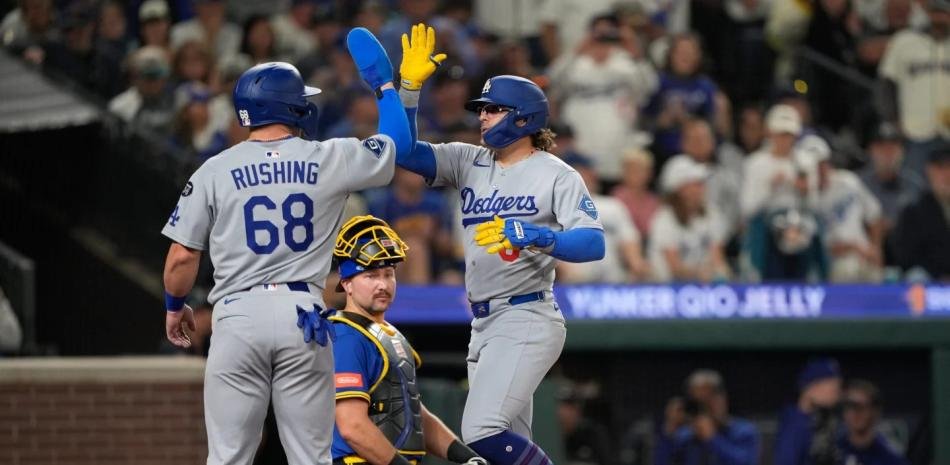 Kike-Hernandez-brilla-con-doble-en-el-noveno-y-guia-victoria-de-Dodgers-sobre-Seattle_.jpg