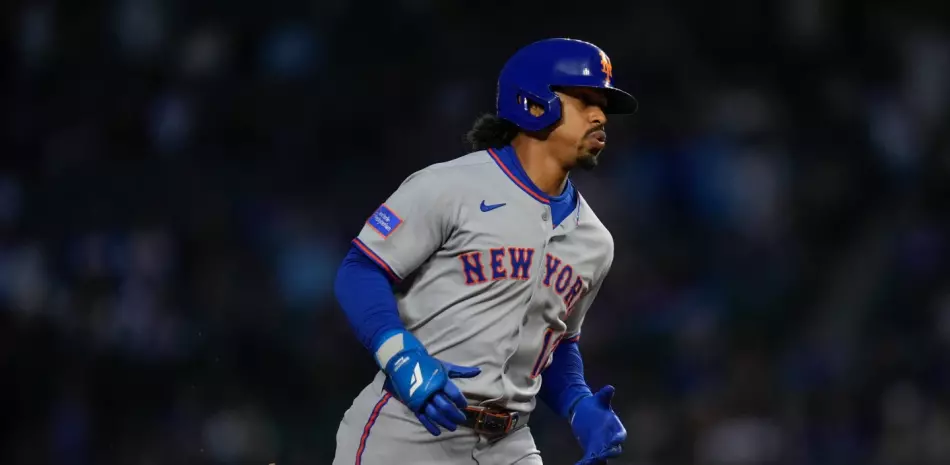 Mets-brillan-con-poder-ofensivo-ante-los-Cachorros_.webp