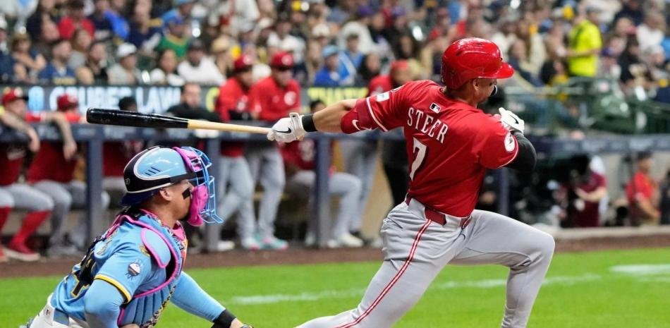 Rojos-logran-victoria-clave-sobre-Mets-y-alcanzan-el-tercer-puesto-de-comodin-en-la-Liga-Nacional_.jpg