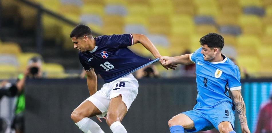 Dominio-y-Coraje-de-la-Seleccion-RD-Ante-Uruguay_.jpg