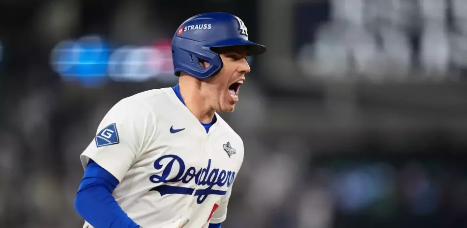 Freeman-brilla-con-jonron-en-la-entrada-18-y-otorga-victoria-a-Dodgers-sobre-Toronto_.webp