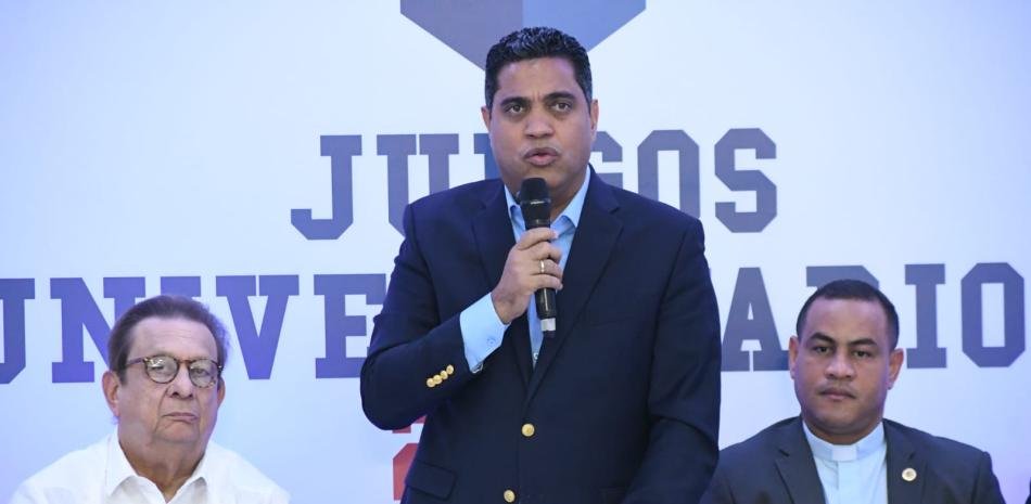 Rescate-de-los-Juegos-Deportivos-Universitarios-2025-por-el-Ministro-Kelvin-Cruz_.jpg