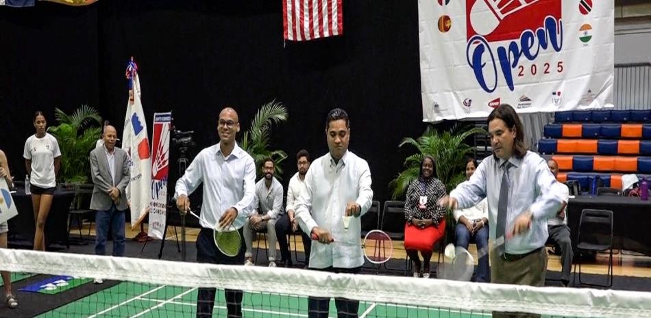 Santo-Domingo-acoge-el-Open-Internacional-de-Badminton-con-16-naciones-participantes_.jpg