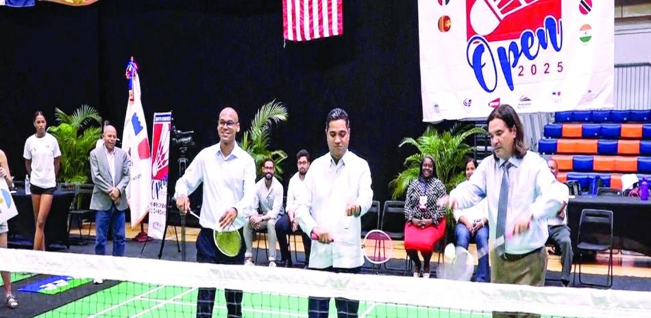 Santo-Domingo-da-la-bienvenida-al-Internacional-Open-de-Badminton_.jpg