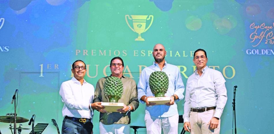 Valverde-y-Stefan-brillan-en-el-torneo-de-golf-en-Cap-Cana_.jpg