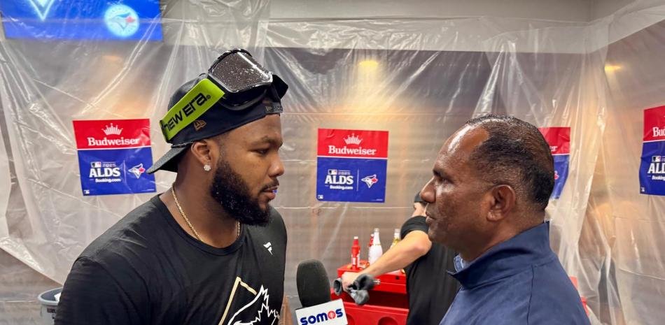 Vladimir-Guerrero-Jr.-mantiene-la-mirada-en-la-Serie-Mundial-tras-la-victoria_.jpg
