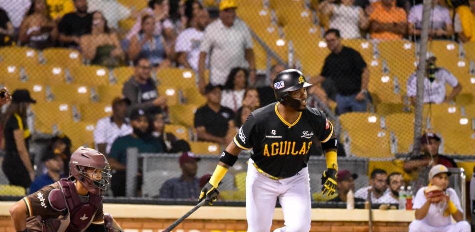 Las-Aguilas-continuan-su-racha-ganadora-al-vencer-a-las-Estrellas-en-su-tercer-triunfo-consecutivo_.jpg