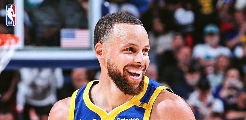 Stephen-Curry-anota-49-puntos-y-alcanza-record-de-Michael-Jordan_.jpg