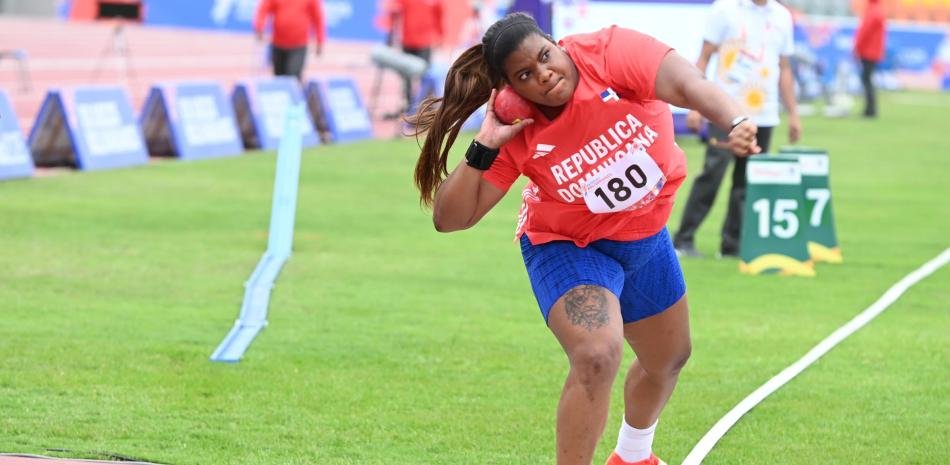 Rosa-Ramirez-se-corona-bicampeona-en-lanzamiento-de-bala_.jpg