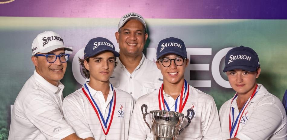 Saint-Joseph-School-se-lleva-la-victoria-en-el-torneo-intercolegial-de-Fedogolf-e-Inefi_.jpg