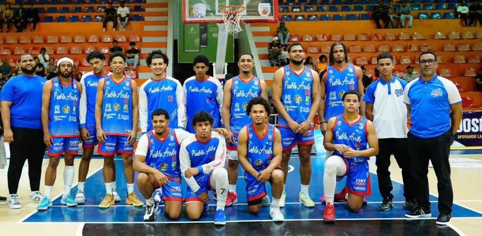 Pueblo-Arriba-conquista-el-campeonato-del-TBS-Santiago-Rodriguez_.jpg