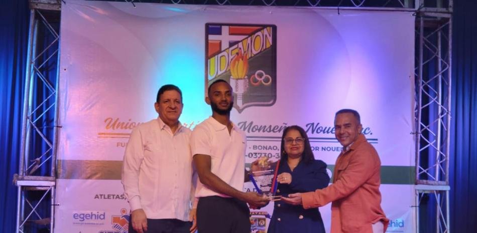 UDEMON-celebra-el-Merito-Deportivo-2025-con-ceremonia-especial_.jpg