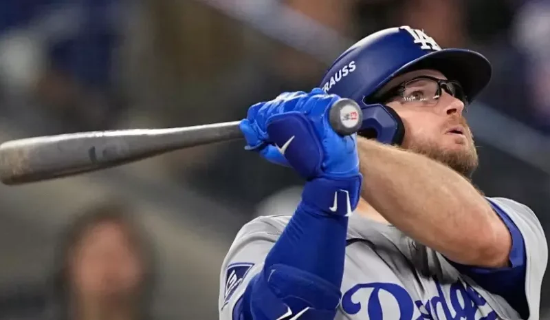 Dodgers-aseguran-a-Max-Muncy-hasta-2027-con-nuevo-acuerdo-de-renovacion_.webp