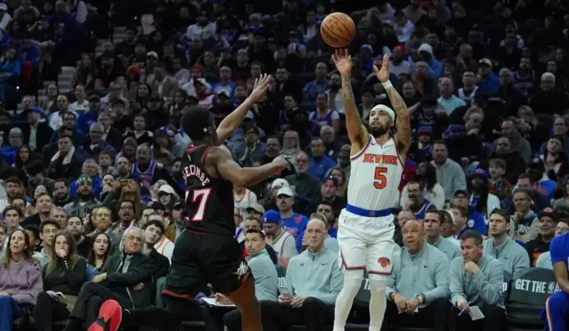 Knicks-dominan-a-Sixers-con-exhibicion-de-triples-de-Jose-Alvarado_.webp