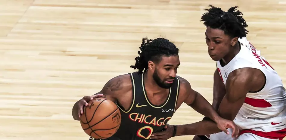 Los Bulls intercambian a Coby White y Mike Conley por Collin Sexton y Dieng con los Hornets