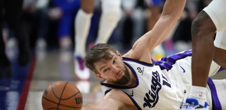 Sabonis y LaVine de los Kings no jugarán más esta temporada en la NBA