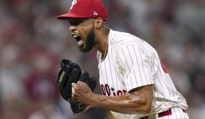 Cristopher Sánchez firma extensión de contrato con los Filis por 6 años y 107 millones de dólares