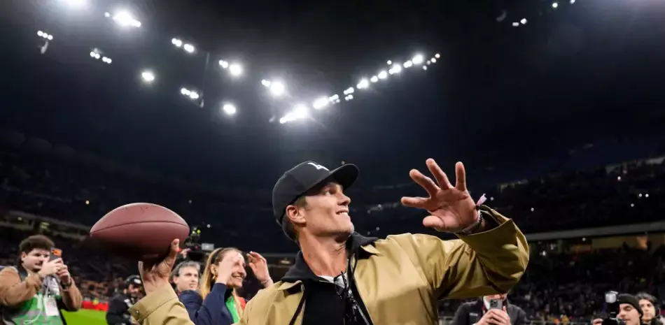 Tom Brady ha considerado salir del retiro, pero a la NFL no le gusta la idea
