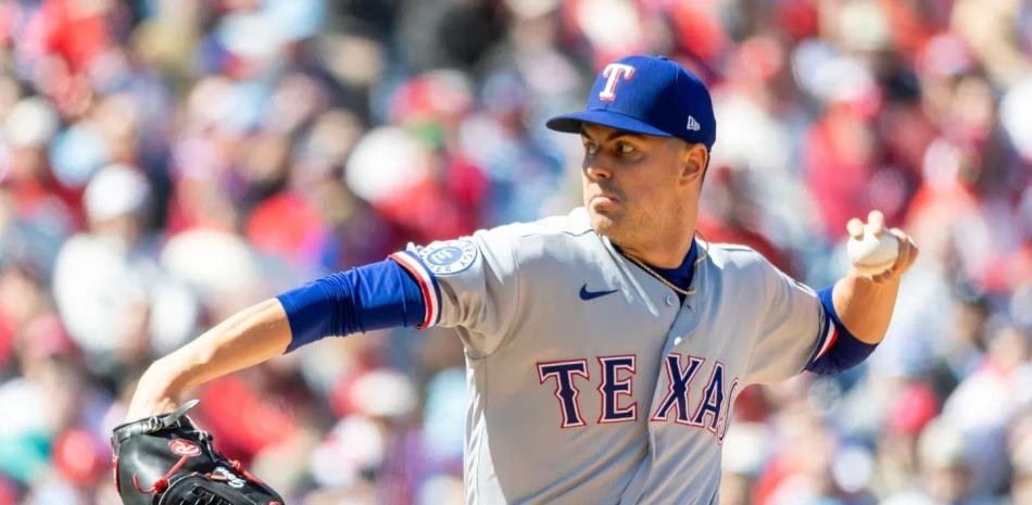 Gore ponchó a 7 en su primera apertura con Texas, que vencieron