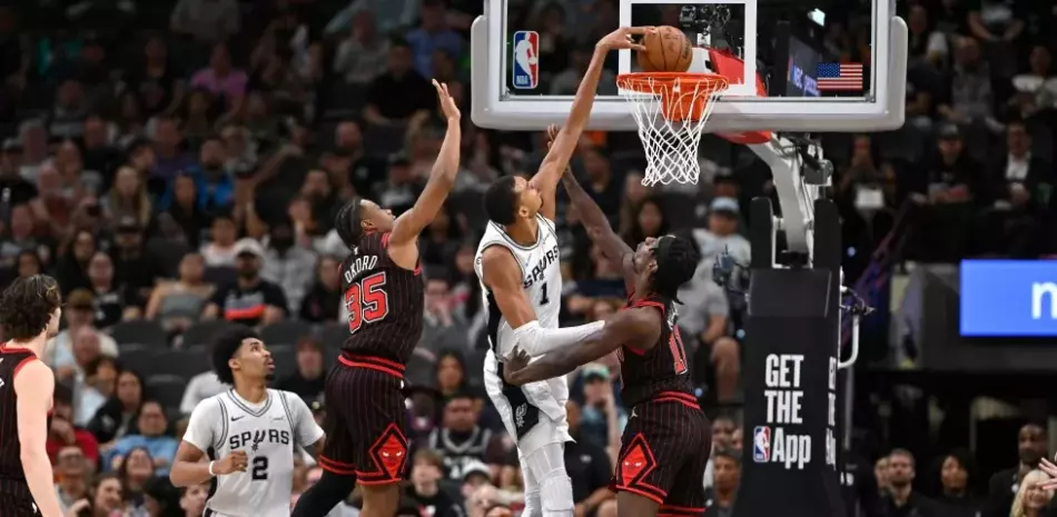 Wembanyama firma un récord en la NBA y Gilgeous-Alexander rescata