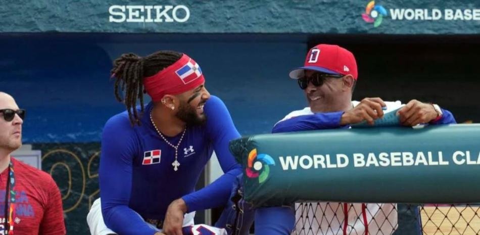 Los Tatis logran hito histórico como primer dúo padre-hijo dominicano en el Clásico Mundial de Béisbol