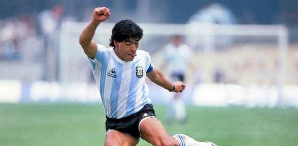 Maradona era "bipolar" y tenía "trastorno narcisista", dice psicólogo en juicio por su muerte
