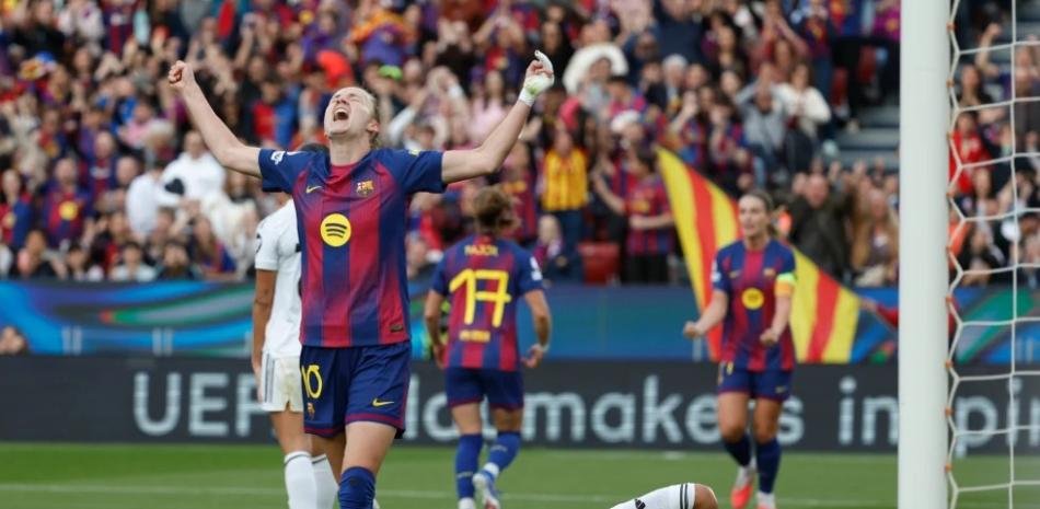 Barcelona golea 6-0 al Real Madrid y avanza a semifinales de Liga de Campeones femenina