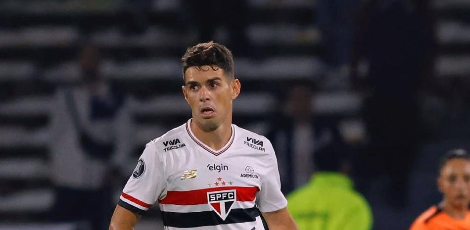 Oscar se retira del fútbol tras problema cardíaco