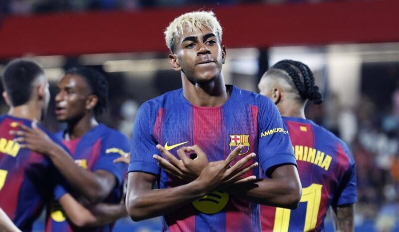 Yamal anota y asiste en dos de Ferran y el Barcelona triunfa 4-1