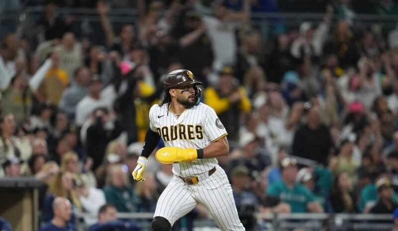 Tatis Jr., Buehler y San Diego superan a los Marineros y a Luis Castillo