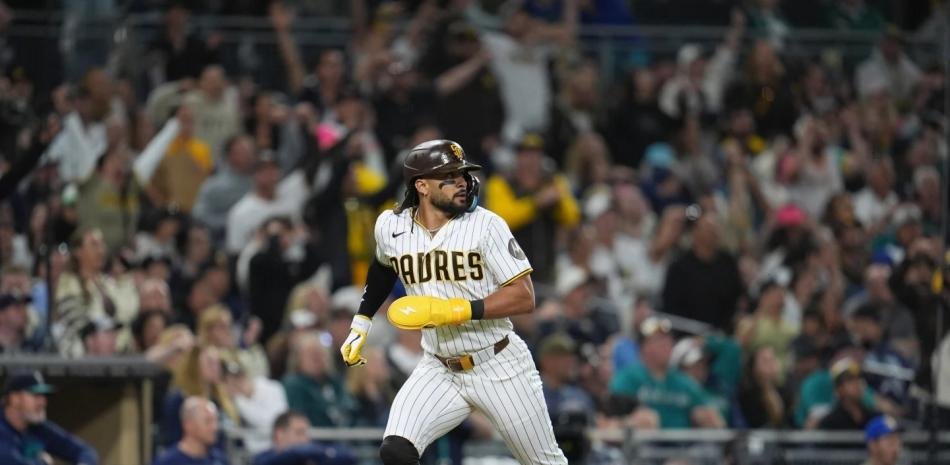 Tatis Jr., Buehler y San Diego superan a los Marineros y a Luis Castillo