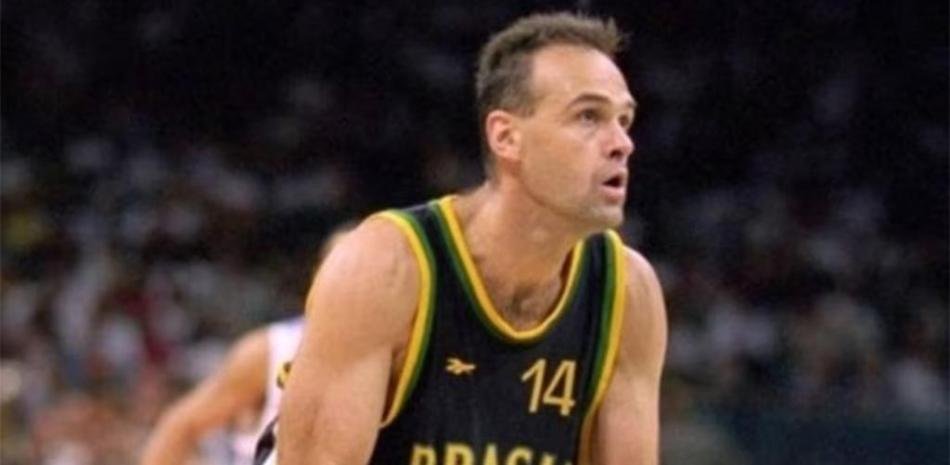 Oscar Schmidt, la leyenda del basket brasileño, muere a los 68 años